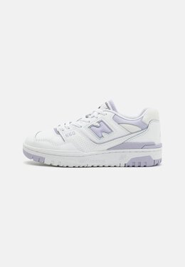 New Balance: Белые кроссовки  550