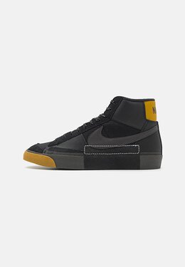 Nike: Чёрные кеды Blazer Mid