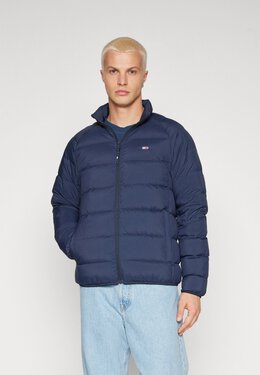 Tommy Jeans: Тёмный пуховик Essential