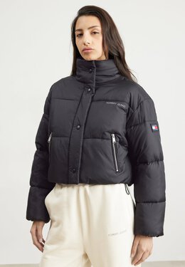 Tommy Jeans: Зимний пуховик 