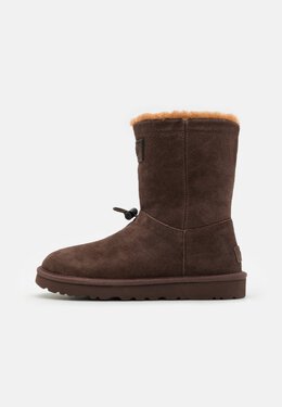 UGG: Ботинки  Classic Short