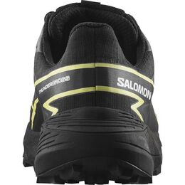 Salomon: Чёрные кроссовки 