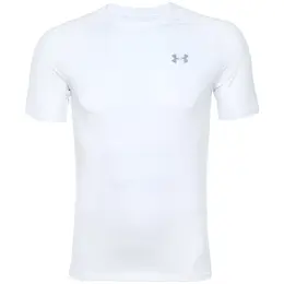 Under Armour: Спортивная футболка 