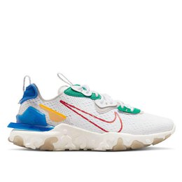 Nike: Белые кроссовки  React Vision