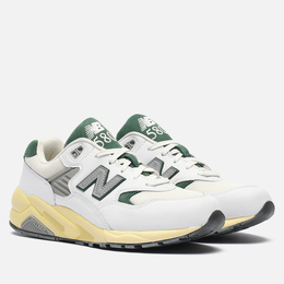 New Balance: Белые кроссовки 