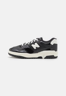 New Balance: Чёрные кроссовки  550