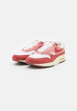 Nike: Красные кроссовки  Air Max 1