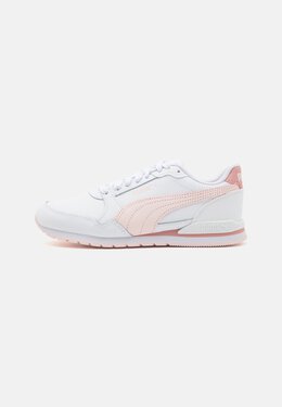 PUMA: Белые кроссовки  ST Runner