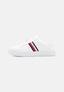 Tommy Hilfiger: Белые кроссовки  Essential