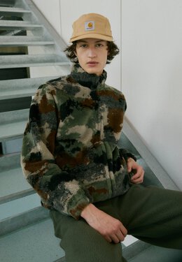 Carhartt WIP: Бежевая куртка 