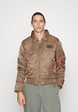 Alpha Industries: Куртка 