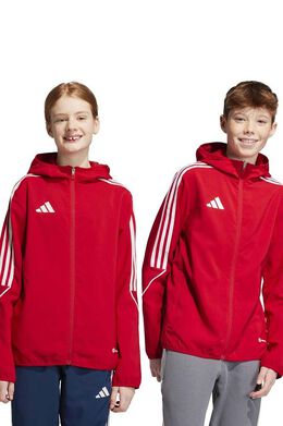 Adidas: Красная куртка 