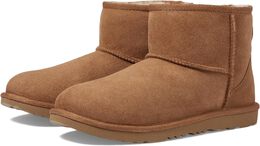 UGG: Сапоги  Classic Mini II