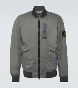 Stone Island: Зелёная куртка 