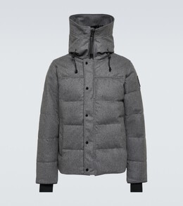 Canada Goose: Серый пуховик  MacMillan