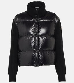 Moncler: Чёрная куртка 