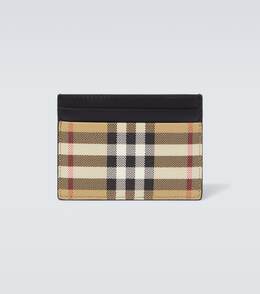 Burberry: Многоцветная обложка 