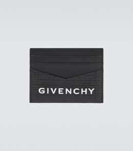 Givenchy: Чёрная обложка 