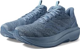 Saucony: Кроссовки 