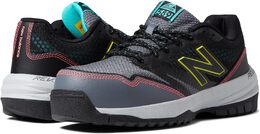New Balance: Чёрные кроссовки 