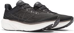 New Balance: Чёрные кроссовки  Fresh Foam