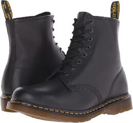 Dr. Martens: Чёрные ботинки  1460