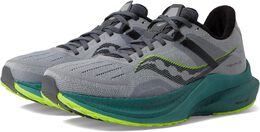 Saucony: Кроссовки 