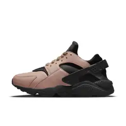 Nike: Бежевые кроссовки Air Huarache