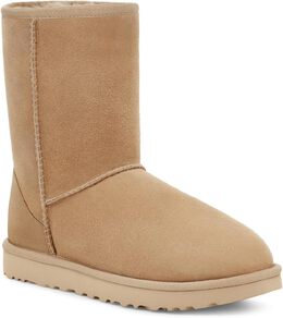 UGG: Сапоги Classic Short II