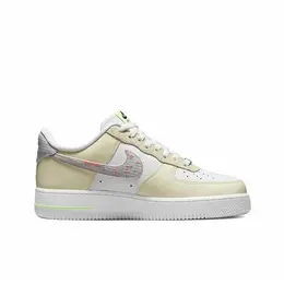 NIKE: Жёлтые кеды Air Force 1 Low