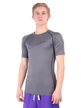 Nike: Серая футболка 