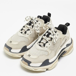 Balenciaga: Чёрные кроссовки Triple S