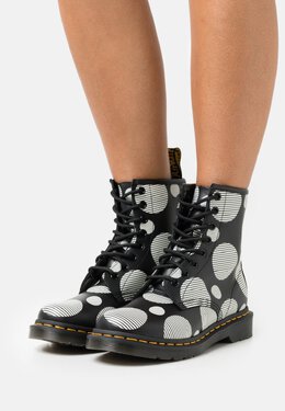 Dr. Martens: Чёрные ботинки 1460