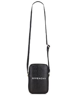 Givenchy: Чёрная сумка 