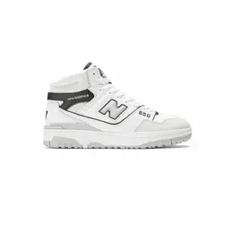 New Balance: Белые кроссовки 