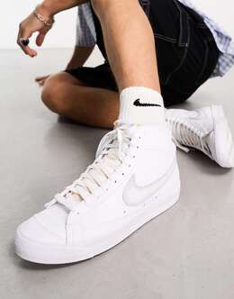 Nike: Белые кроссовки  Blazer Mid 77