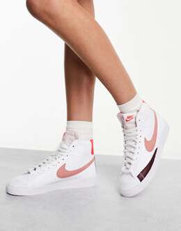 Nike: Красные кроссовки  Blazer 77