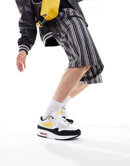 Nike: Чёрные кроссовки  Air Max 1