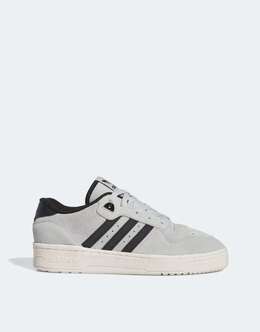 Adidas Originals: Серебристые кроссовки  Originals
