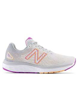 New Balance: Серые кроссовки  Fresh Foam