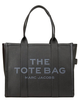 Marc Jacobs: Чёрная сумка 