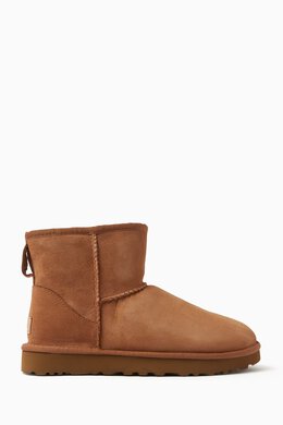 UGG: Коричневые ботинки Classic Mini II