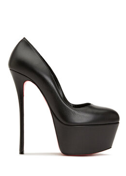 Christian Louboutin: Чёрные туфли 