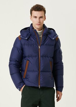 Moncler: Коричневый пуховик