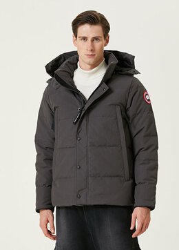 Canada Goose: Тёмная куртка Wyndham