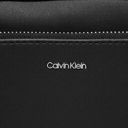 Calvin Klein: Чёрная сумка