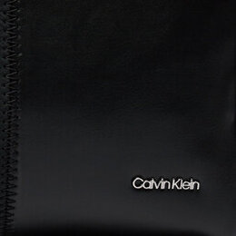 Calvin Klein: Чёрная сумка