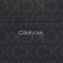 Calvin Klein: Чёрная сумка