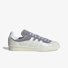 Adidas: Белые кроссовки  Campus 80s