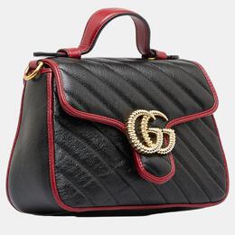 Gucci: Чёрная сумка GG Marmont